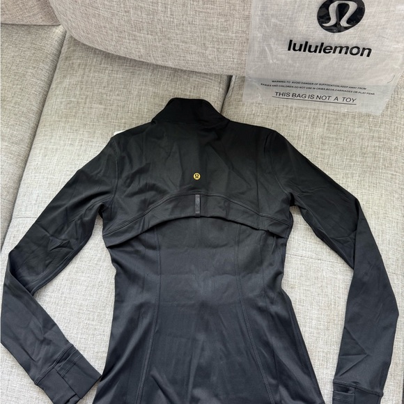 lululemon athletica Black Utility Jacket - Picture 2 of 4